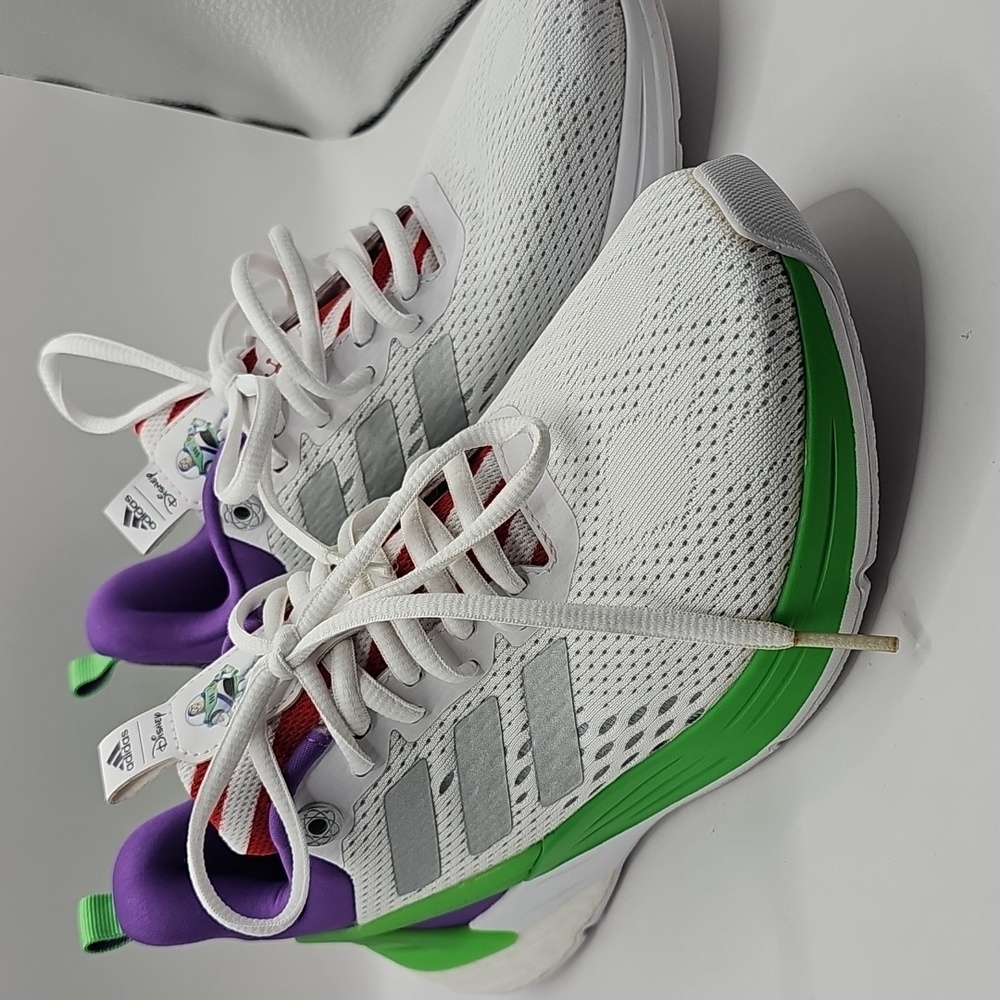 Boy's Size 4 adidas Response Super Buzz Lighting  GZ0646